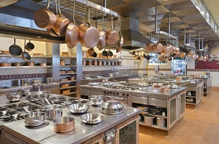 image of restaurant kitchen in illinois